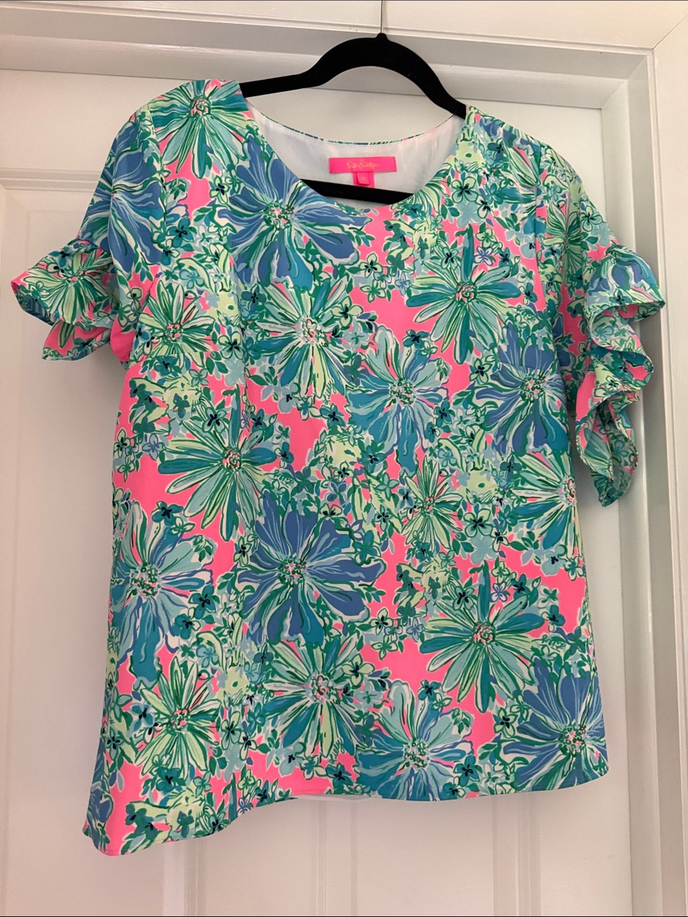 Lilly Pullitzer Bright Floral Ruffle Sleeve Top - Pink & Teal size- Medium